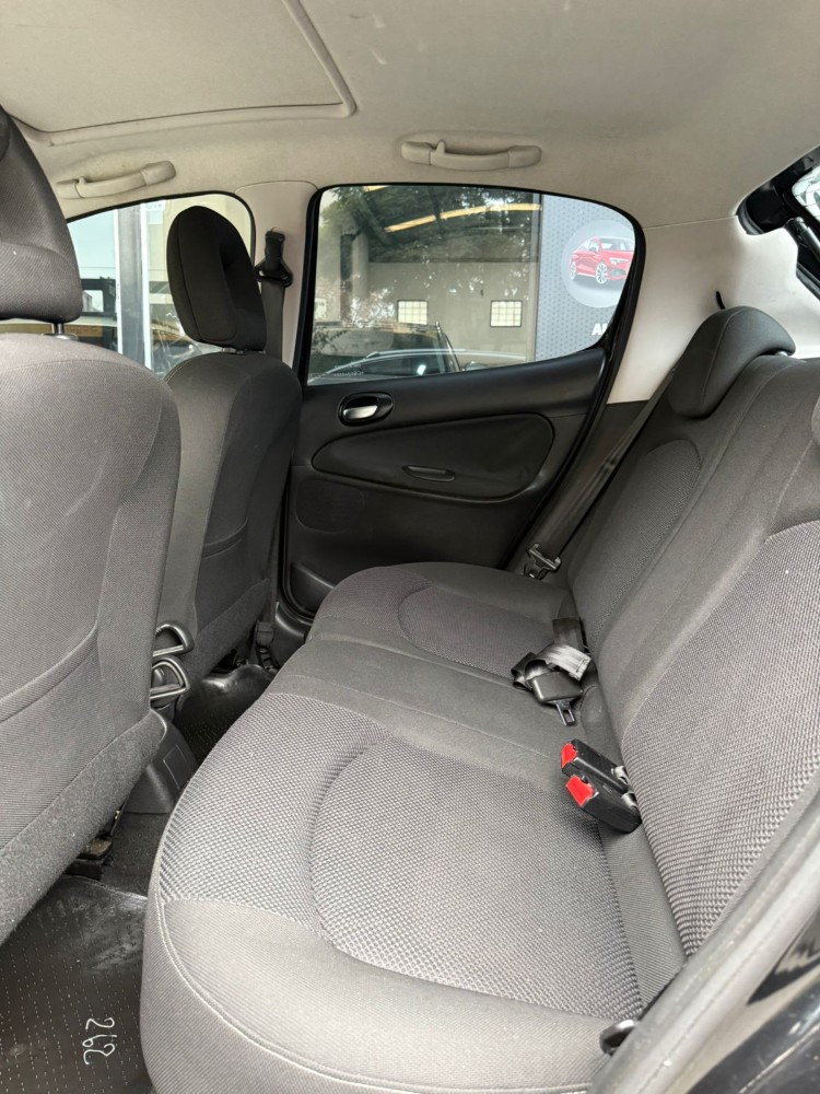 Peugeot 207 Xt — foto 3